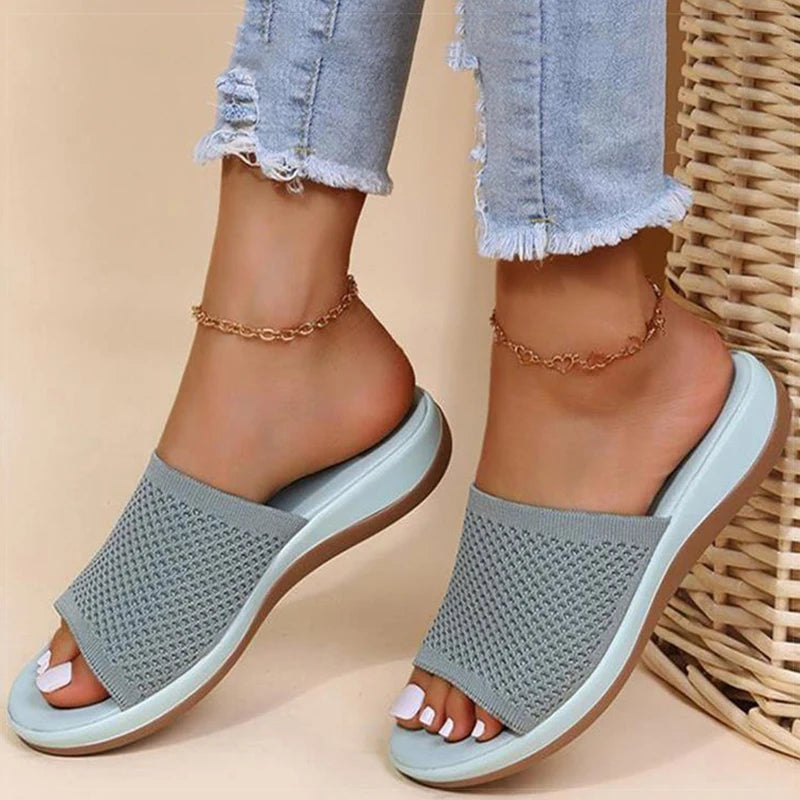 Women's orthopedic flip-flops with a soft sole and breathable upper – comfortable for summer 4